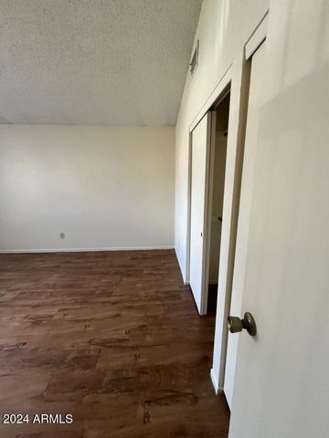 3961 W CHICAGO Street, Chandler, AZ 85226