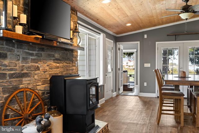 2404 HOOPERS ISLAND RD, Fishing Creek, MD 21634