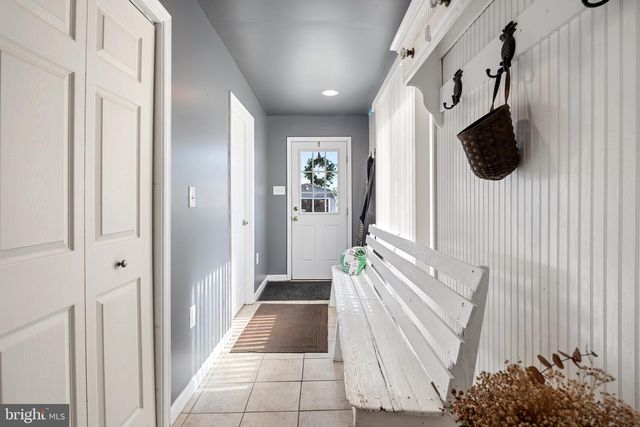 2404 HOOPERS ISLAND RD, Fishing Creek, MD 21634