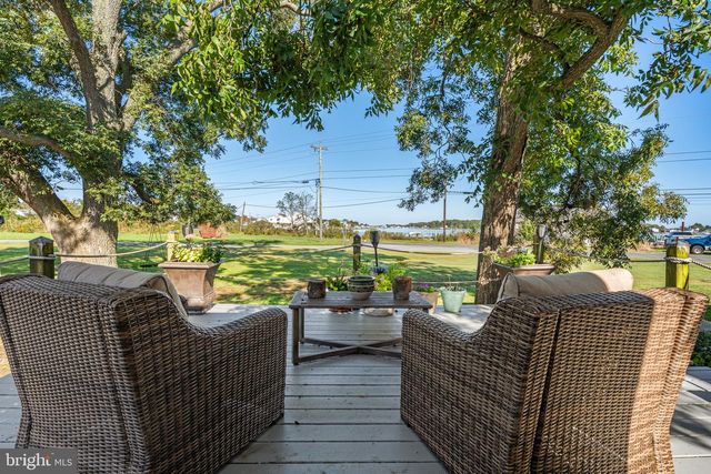 2404 HOOPERS ISLAND RD, Fishing Creek, MD 21634