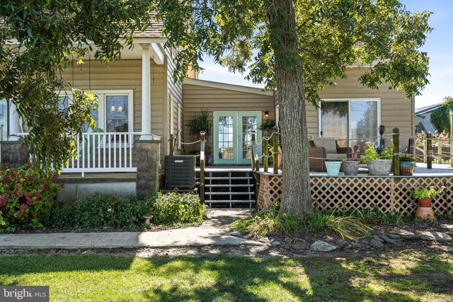 2404 HOOPERS ISLAND RD, Fishing Creek, MD 21634