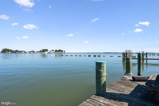 2404 HOOPERS ISLAND RD, Fishing Creek, MD 21634