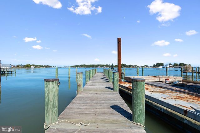 2404 HOOPERS ISLAND RD, Fishing Creek, MD 21634