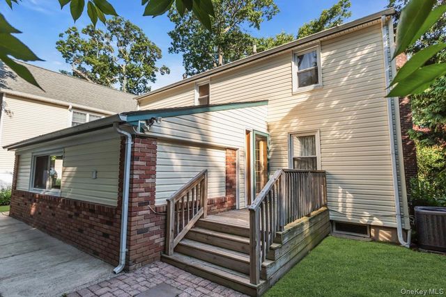 181 Woodbine Avenue, Merrick, NY 11566