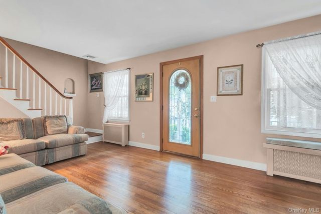 181 Woodbine Avenue, Merrick, NY 11566