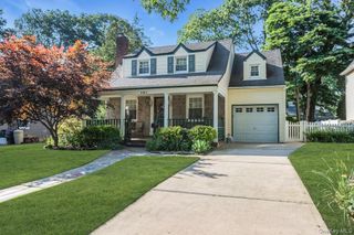 181 Woodbine Avenue, Merrick, NY 11566