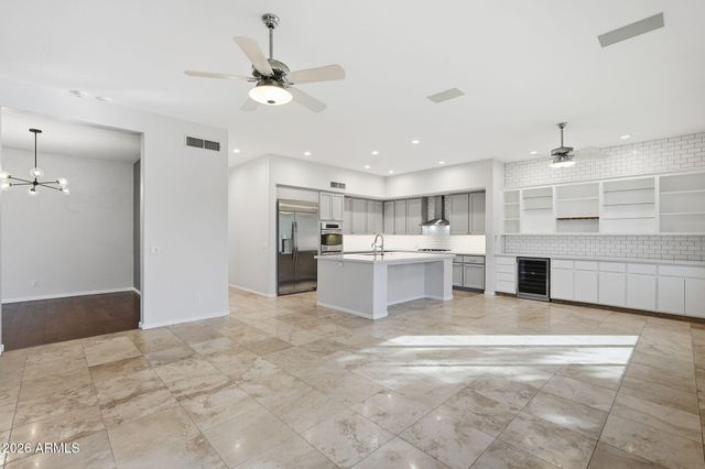 22806 N 55TH Street, Phoenix, AZ 85054