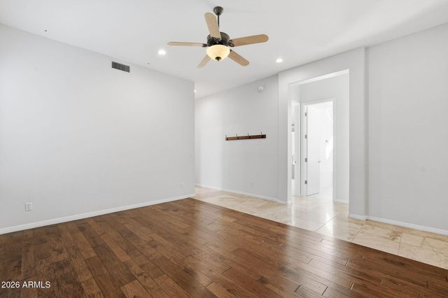 22806 N 55TH Street, Phoenix, AZ 85054