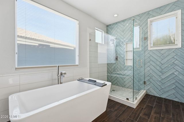 22806 N 55TH Street, Phoenix, AZ 85054