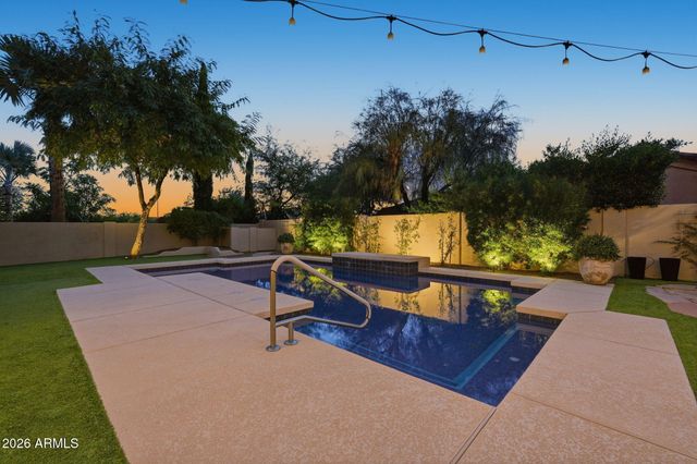 22806 N 55TH Street, Phoenix, AZ 85054