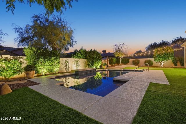 22806 N 55TH Street, Phoenix, AZ 85054