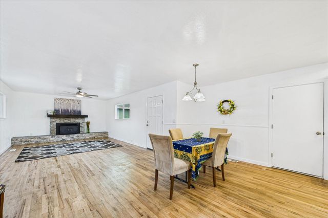 1004 Holly Lane, Fortuna, CA 95540