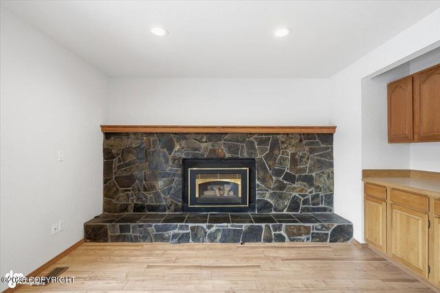 10220 Silvertip Circle, Eagle River, AK 99577