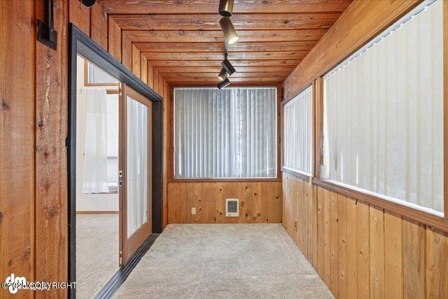 10220 Silvertip Circle, Eagle River, AK 99577