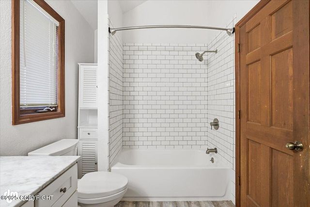 10220 Silvertip Circle, Eagle River, AK 99577