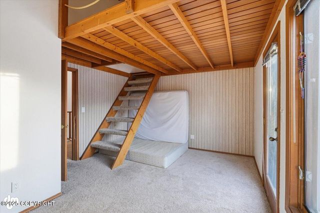 10220 Silvertip Circle, Eagle River, AK 99577