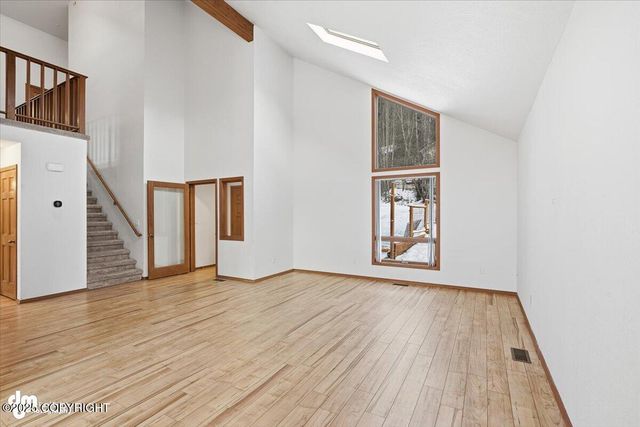 10220 Silvertip Circle, Eagle River, AK 99577