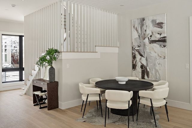 16 Dorcar Rd, Newton, MA 02467