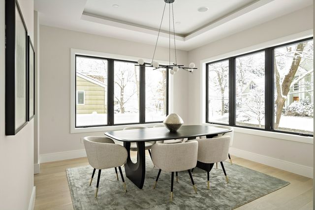 16 Dorcar Rd, Newton, MA 02467