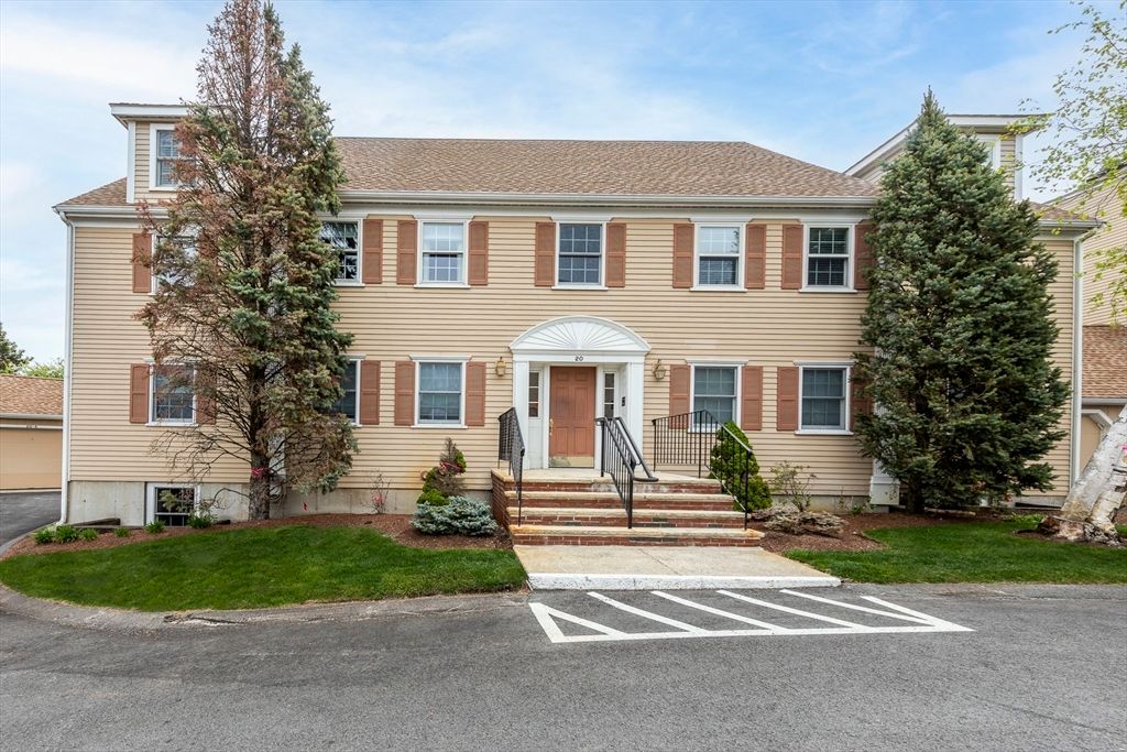 20 America Way 1, Salem, MA 01970