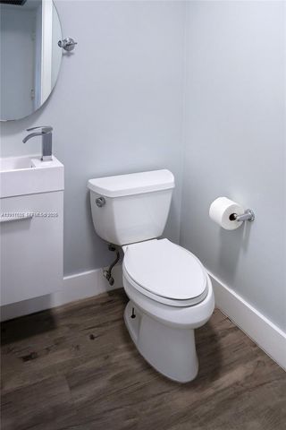 1600 S Ocean Dr 17D, Hollywood, FL 33019