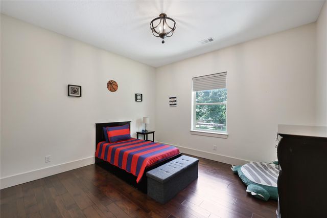 27311 Shady Hills Landing Lane, Spring, TX 77386