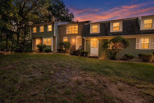 67 Cannongate III Road, Nashua, NH 03063
