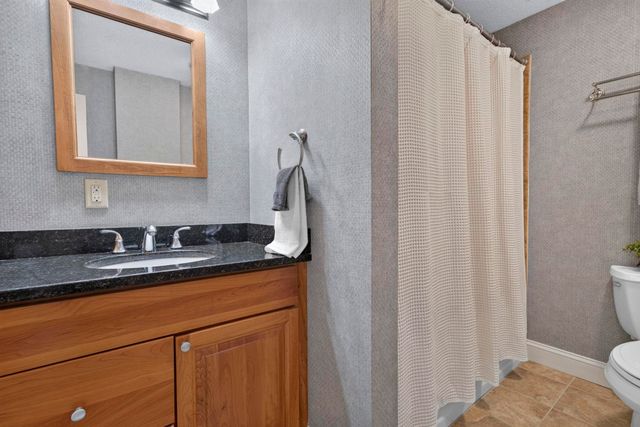 67 Cannongate III Road, Nashua, NH 03063