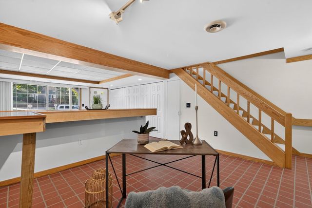 67 Cannongate III Road, Nashua, NH 03063