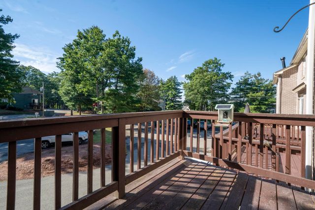 67 Cannongate III Road, Nashua, NH 03063