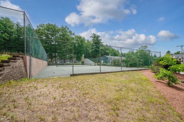 67 Cannongate III Road, Nashua, NH 03063