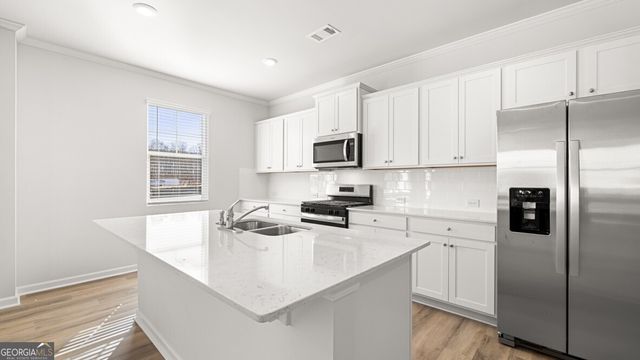 109 King Village, Braselton, GA 30517