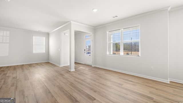 109 King Village, Braselton, GA 30517
