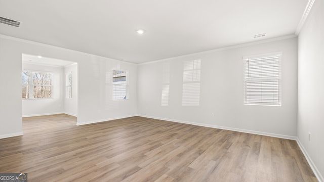 109 King Village, Braselton, GA 30517
