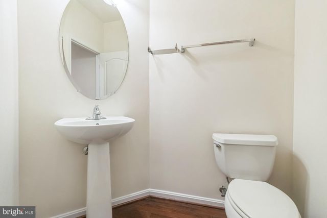 42385 TRELLIS SQ, Brambleton, VA 20148