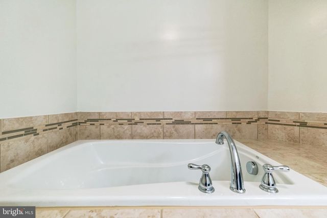 42385 TRELLIS SQ, Brambleton, VA 20148