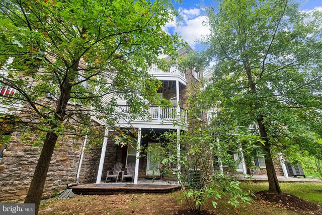 42385 TRELLIS SQ, Brambleton, VA 20148