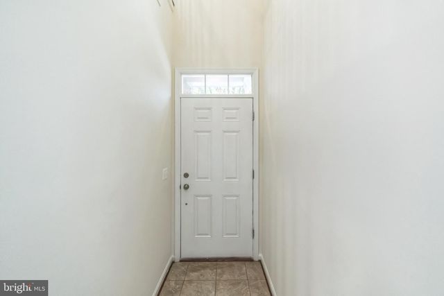 42385 TRELLIS SQ, Brambleton, VA 20148