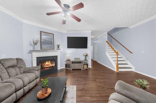 4612 Beacon Ridge Lane, Flowery Branch, GA 30542