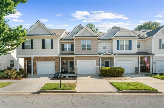 4612 Beacon Ridge Lane, Flowery Branch, GA 30542