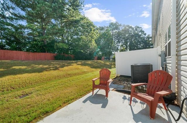 4612 Beacon Ridge Lane, Flowery Branch, GA 30542