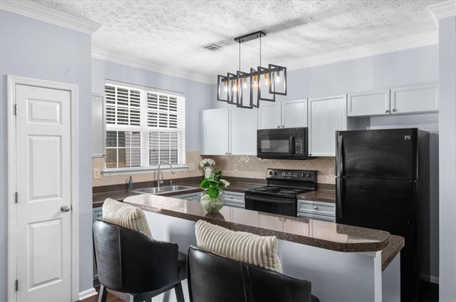 4612 Beacon Ridge Lane, Flowery Branch, GA 30542