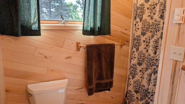 8884 Raps Road, Cook, MN 55723