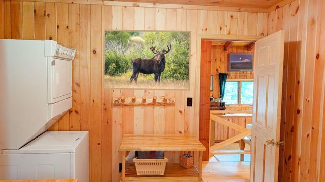 8884 Raps Road, Cook, MN 55723