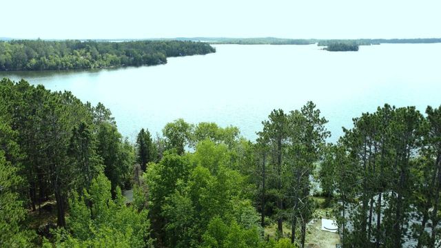 8884 Raps Road, Cook, MN 55723