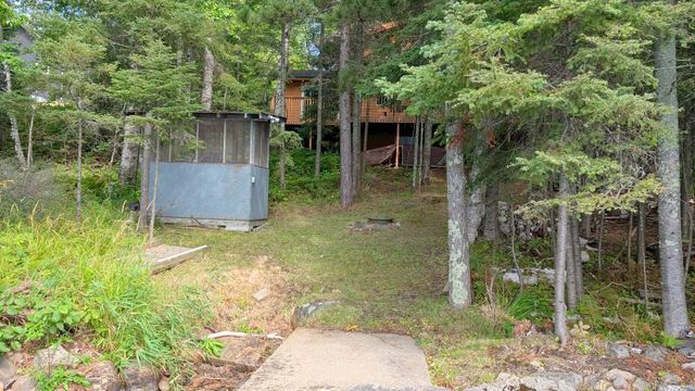 8884 Raps Road, Cook, MN 55723