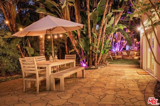 2123 Branden Street, Los Angeles, CA 90026