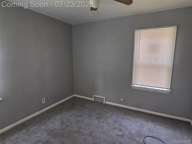 11591 Roxbury Street, Detroit, MI 48224
