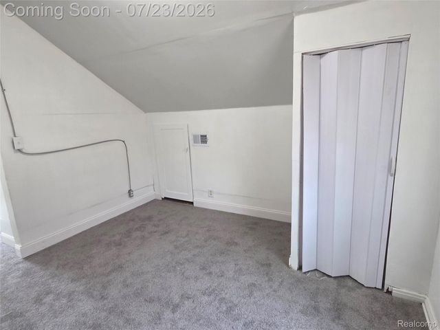 11591 Roxbury Street, Detroit, MI 48224