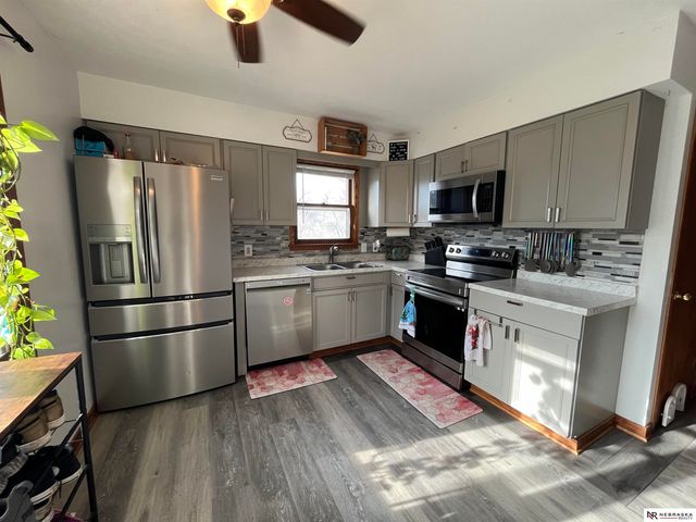 714 S 10th Street, Plattsmouth, NE 68048